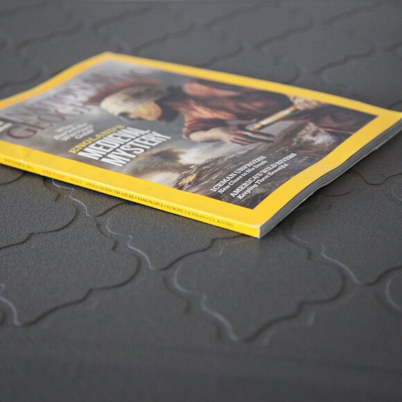 National Geographic Magazine - Picture 5 of 5